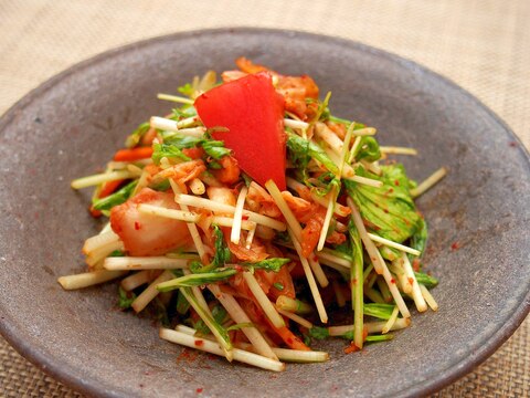 簡単副菜！キムチと水菜の和え物